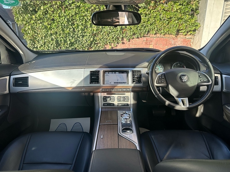 Used Jaguar XF 2014 for sale - 76643043: Photo 7