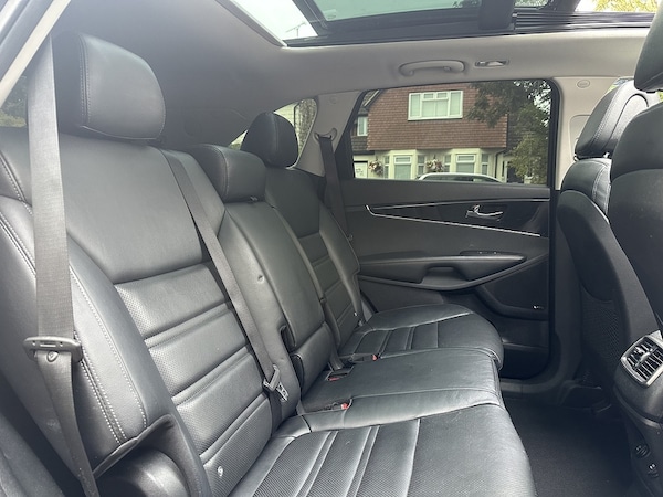 Used Kia Sorento 2015 for sale - 76253249: Photo 34