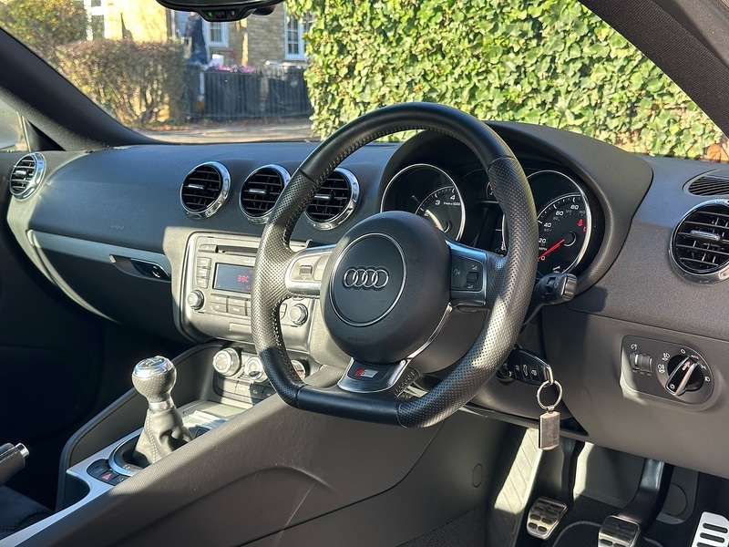 Used Audi TT 2012 for sale - 76637195: Photo 15