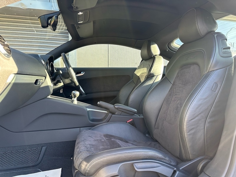 Used Audi TT 2012 for sale - 76637195: Photo 8