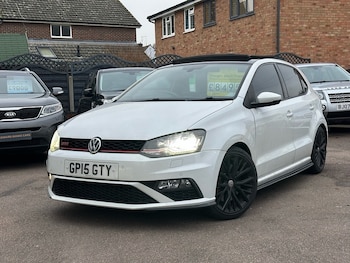 Used Volkswagen Polo 2015 for sale - 77027558: Photo