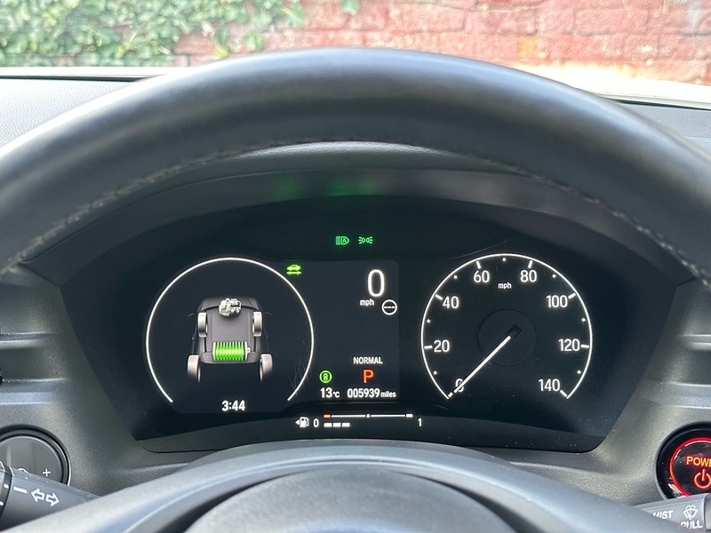 Used Honda HR-V 2023 for sale - 77609507: Photo 58