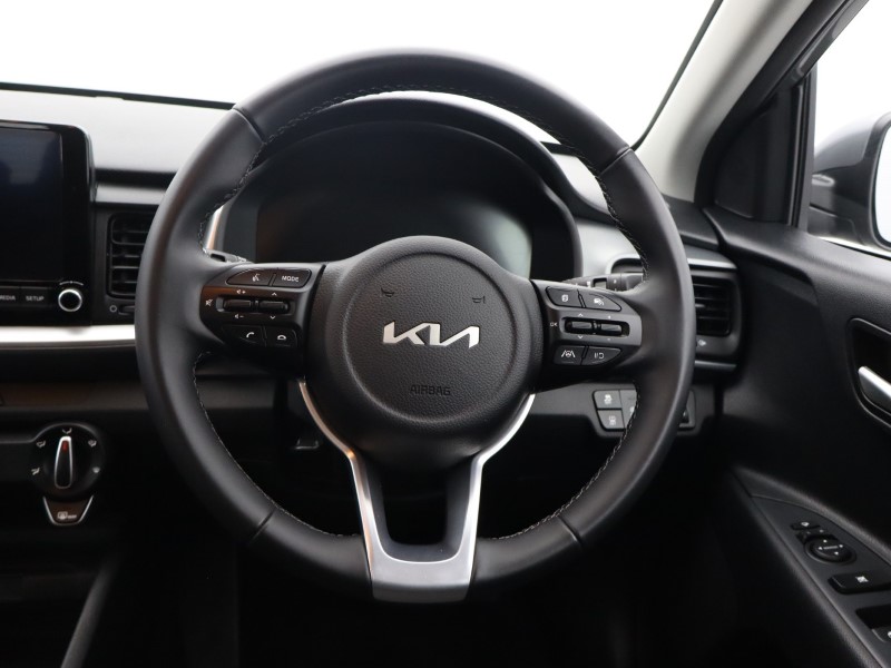 Used Kia Stonic 2024 for sale - 76981894: Photo 17