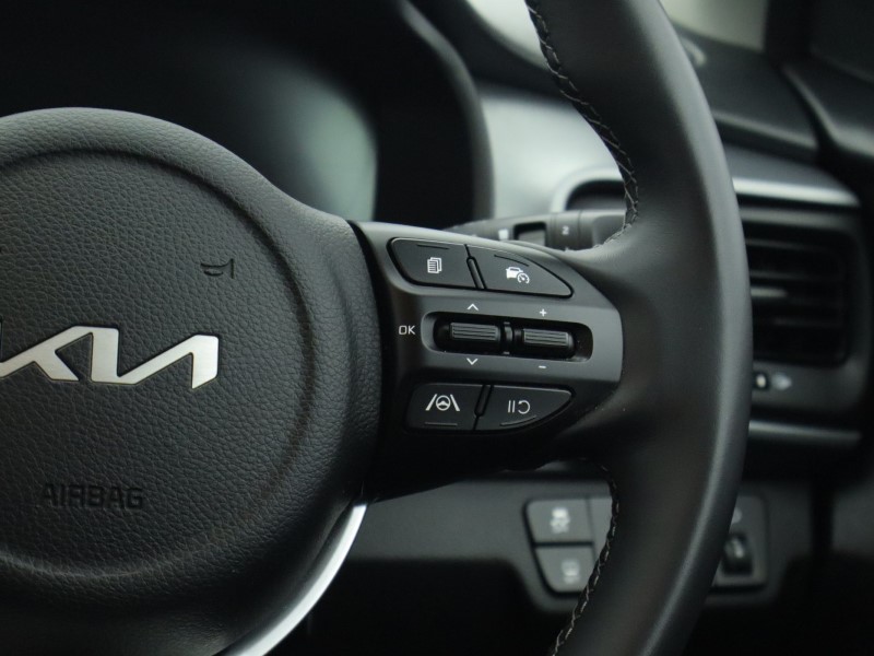 Used Kia Stonic 2024 for sale - 76981894: Photo 18