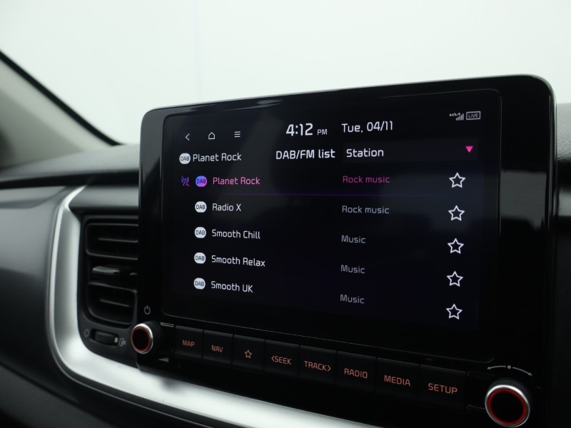 Used Kia Stonic 2024 for sale - 76981894: Photo 28