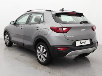 Used Kia Stonic 2024 for sale - 76981894: Photo