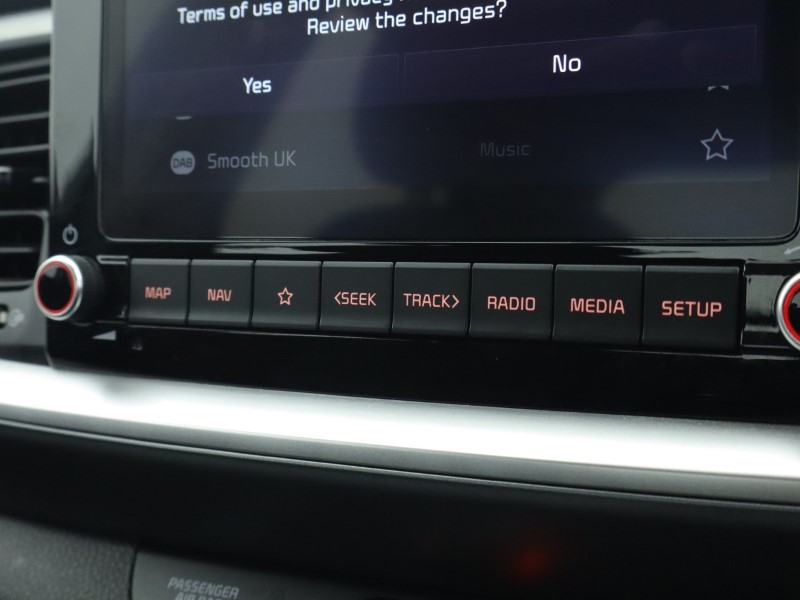 Used Kia Stonic 2024 for sale - 76981894: Photo 30