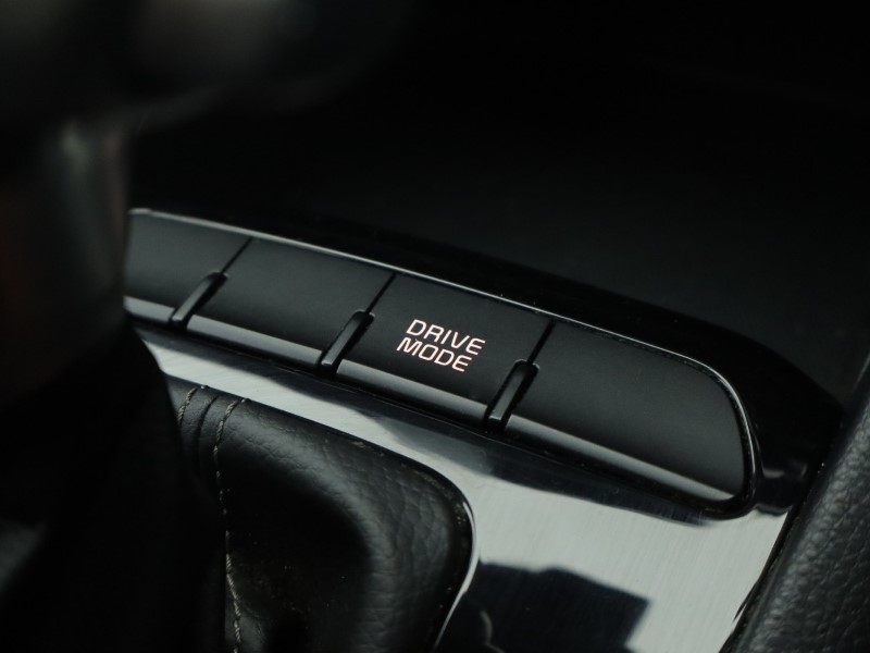 Used Kia Stonic 2024 for sale - 76981894: Photo 34