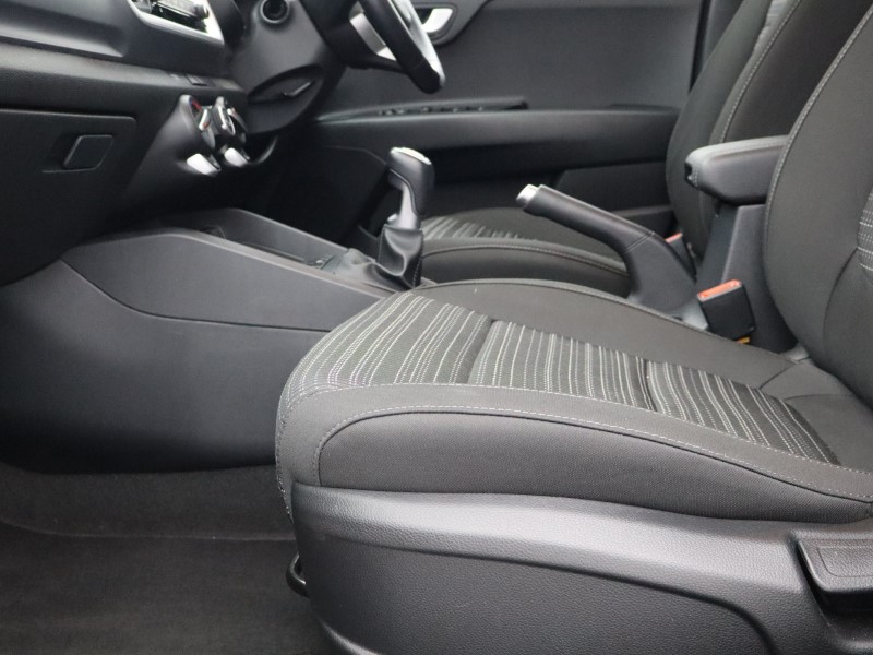 Used Kia Stonic 2022 for sale - 76981673: Photo 11