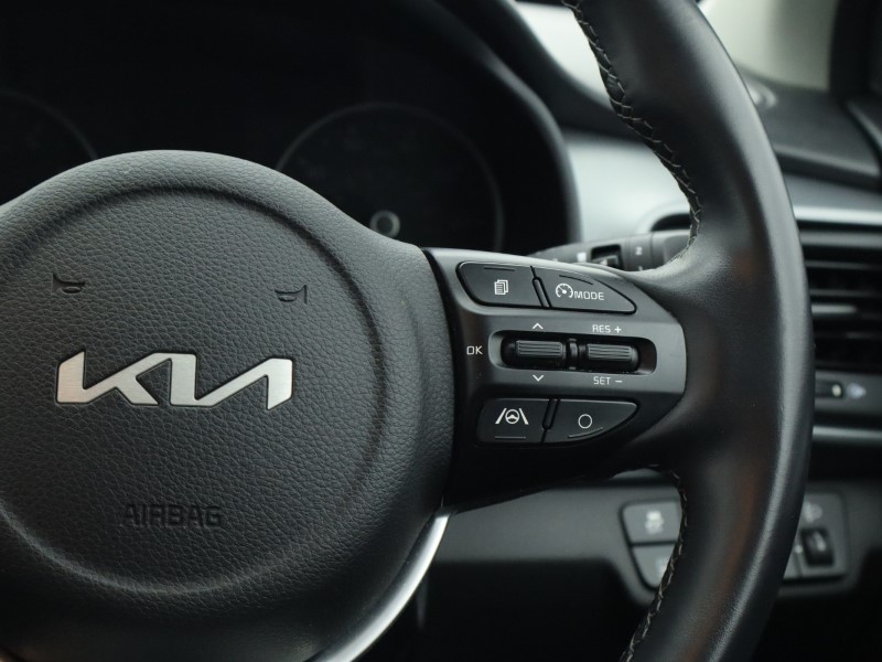 Used Kia Stonic 2022 for sale - 76981673: Photo 15