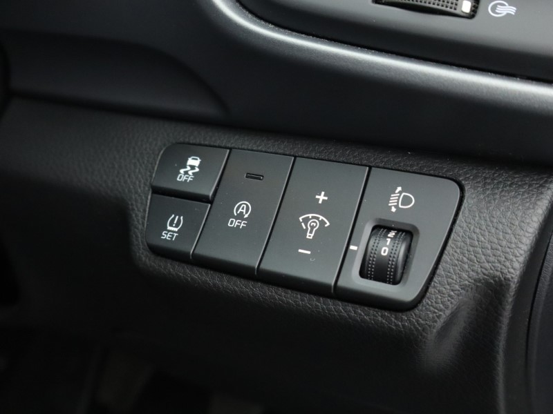 Used Kia Stonic 2022 for sale - 76981673: Photo 22