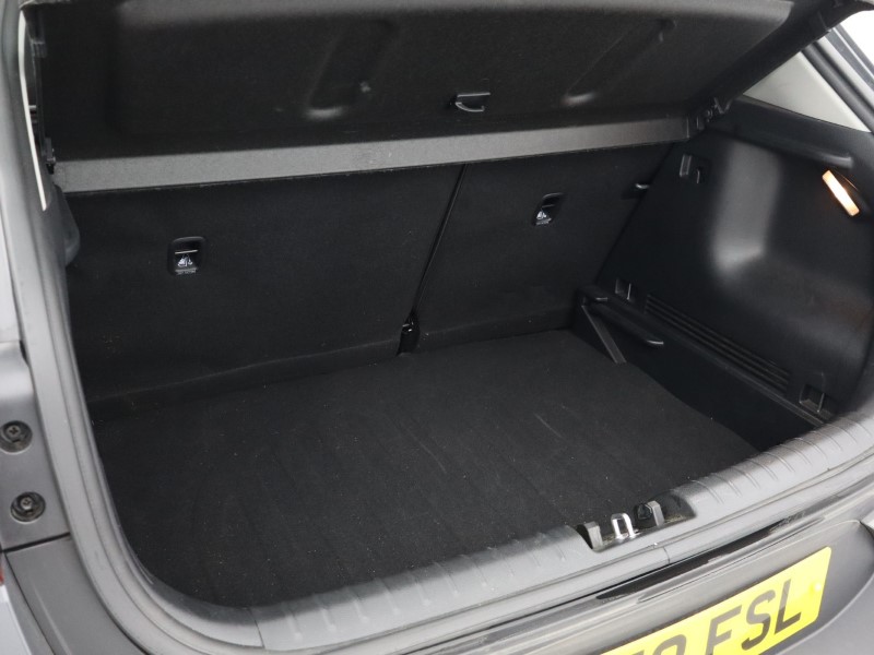 Used Kia Stonic 2022 for sale - 76981673: Photo 34