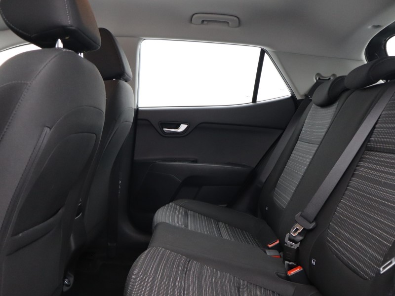 Used Kia Stonic 2022 for sale - 76981673: Photo 5