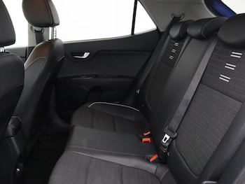 Used Kia Stonic 2023 for sale - 78577712: Photo