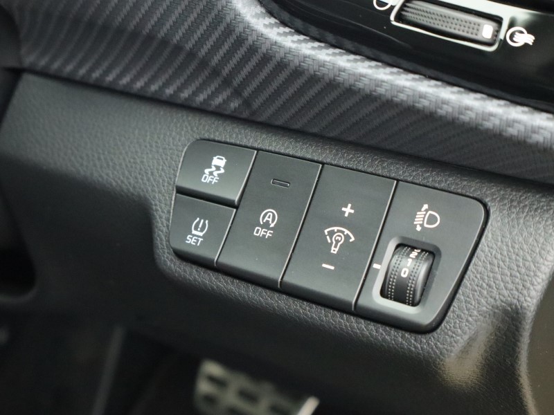 Used Kia Stonic 2024 for sale - 76982179: Photo 20