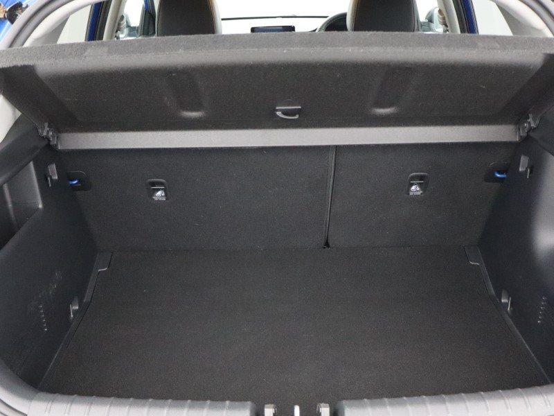 Used Kia Stonic 2023 for sale - 78108899: Photo 23