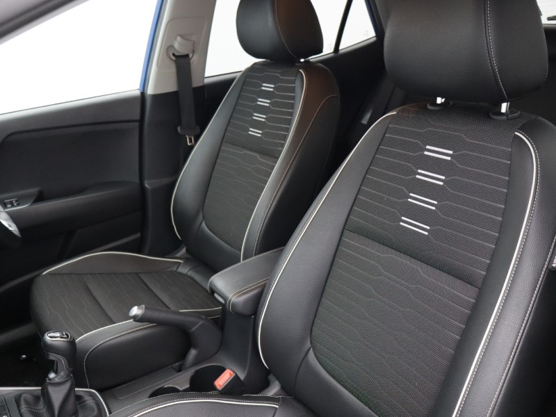 Used Kia Stonic 2023 for sale - 78108899: Photo 33