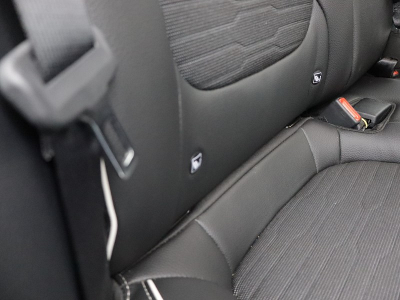 Used Kia Stonic 2023 for sale - 78108899: Photo 36