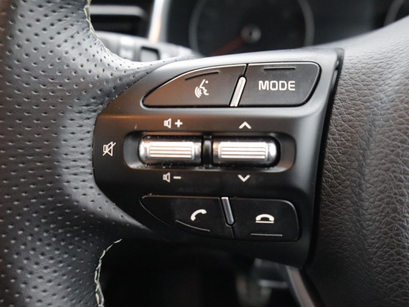 Used Kia Stonic 2023 for sale - 78108899: Photo 40