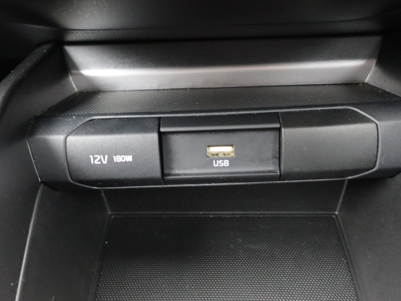 Used Kia Stonic 2023 for sale - 78108899: Photo 48