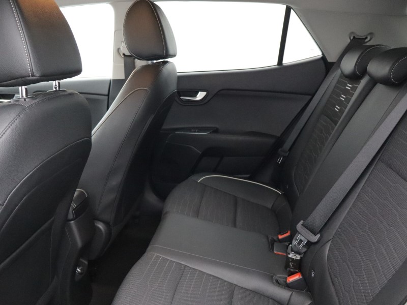 Used Kia Stonic 2023 for sale - 78108899: Photo 5