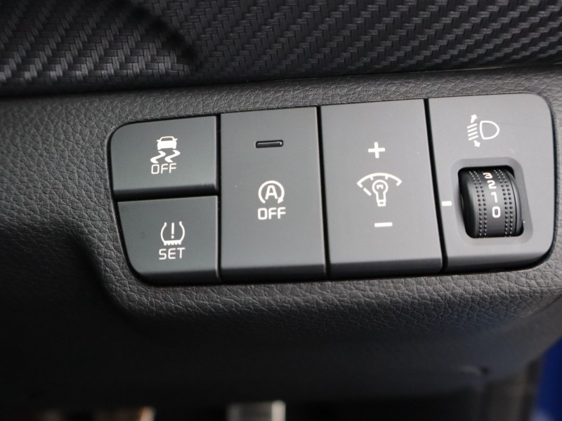 Used Kia Stonic 2023 for sale - 78108899: Photo 55