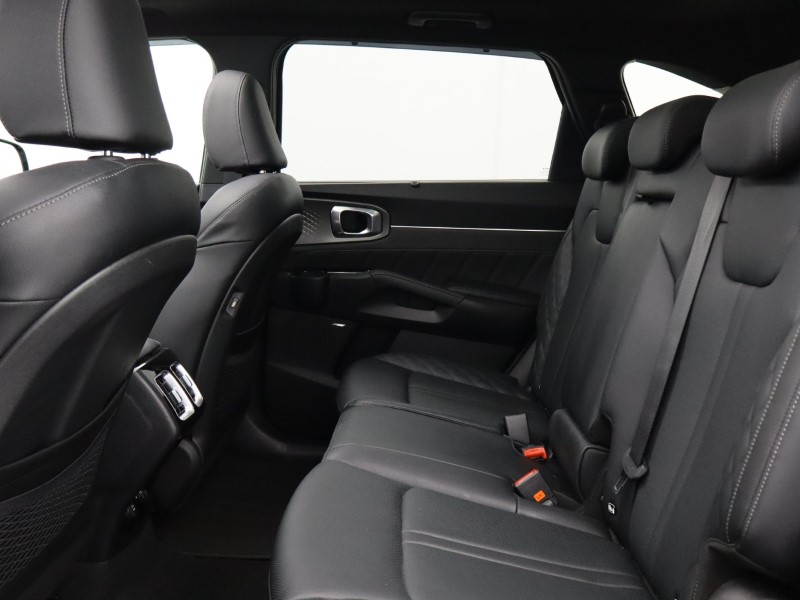 Used Kia Sorento 2023 for sale - 77326436: Photo 4