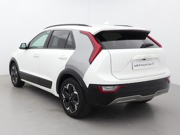 Used Kia Niro 2022 for sale - 78270308: Photo