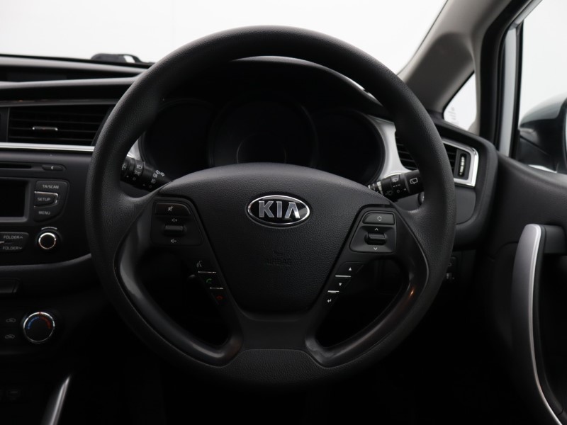 Used Kia Ceed 2017 for sale - 77570176: Photo 17