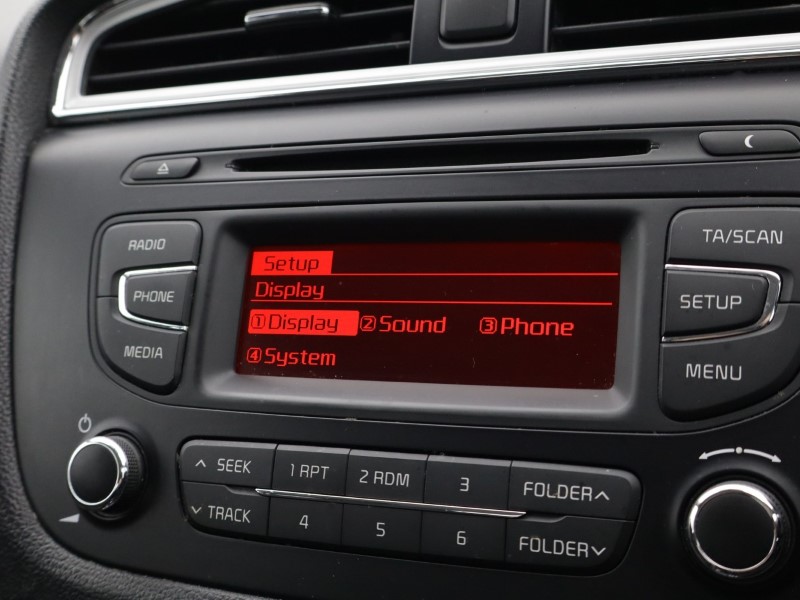 Used Kia Ceed 2017 for sale - 77570176: Photo 27