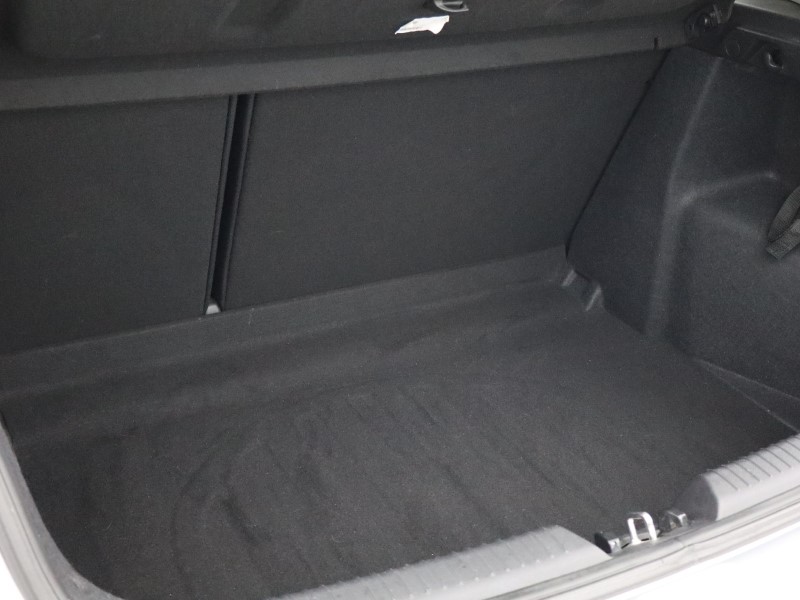 Used Kia Ceed 2017 for sale - 77570176: Photo 32