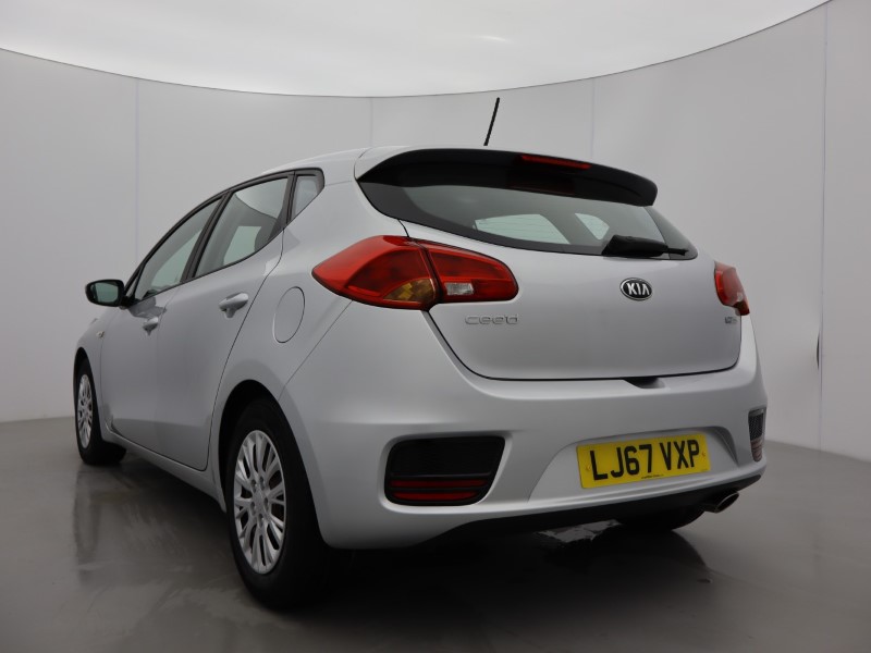 Used Kia Ceed 2017 for sale - 77570176: Photo 33