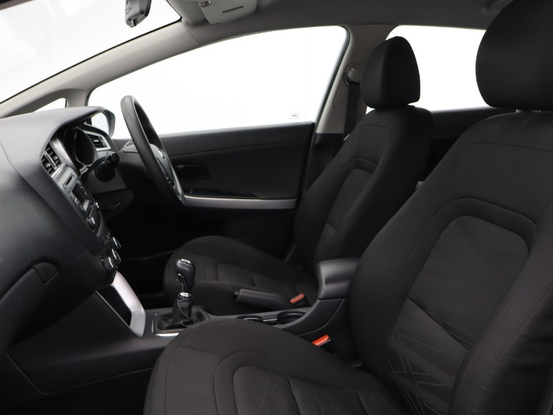 Used Kia Ceed 2017 for sale - 77570176: Photo 4