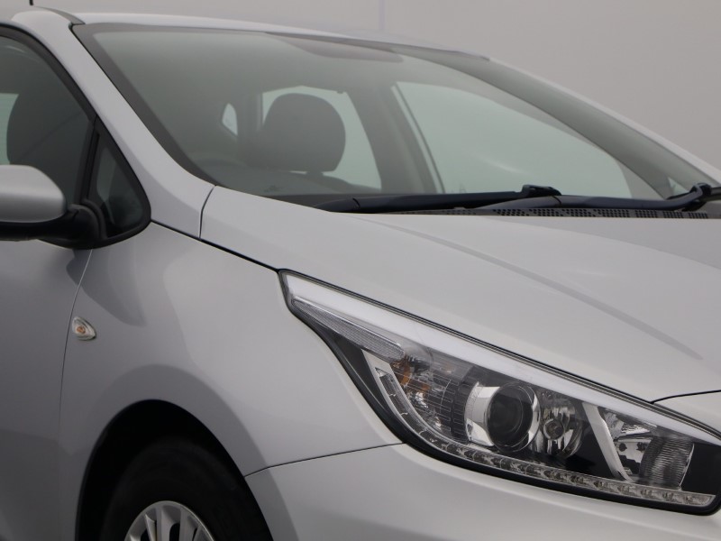 Used Kia Ceed 2017 for sale - 77570176: Photo 41