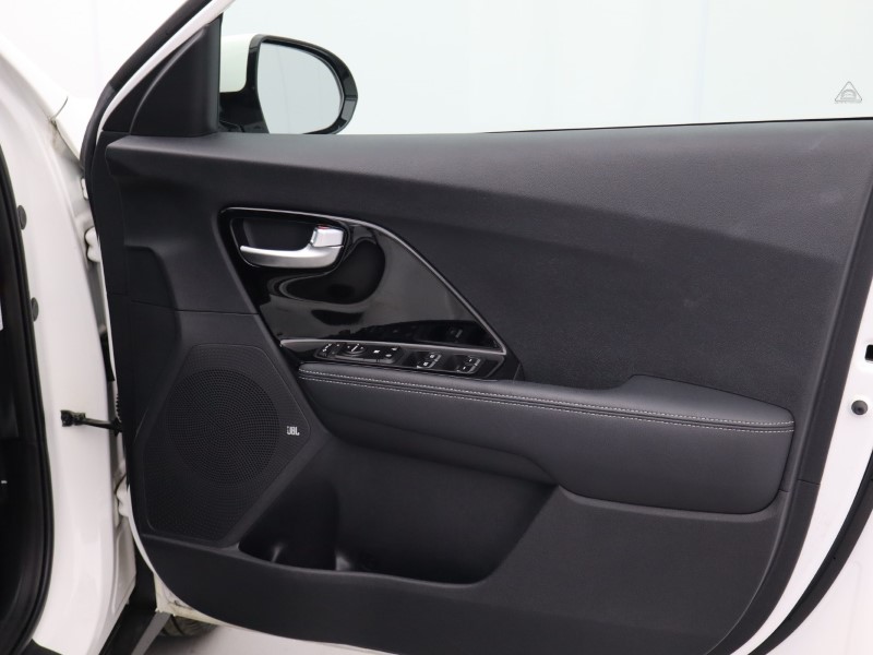 Used Kia Niro 2018 for sale - 77930991: Photo 21