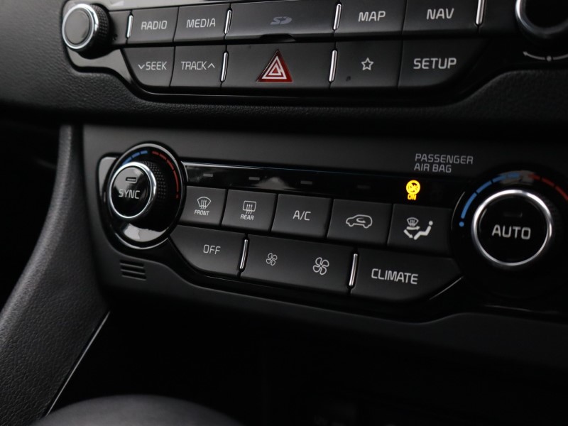 Used Kia Niro 2018 for sale - 77930991: Photo 33