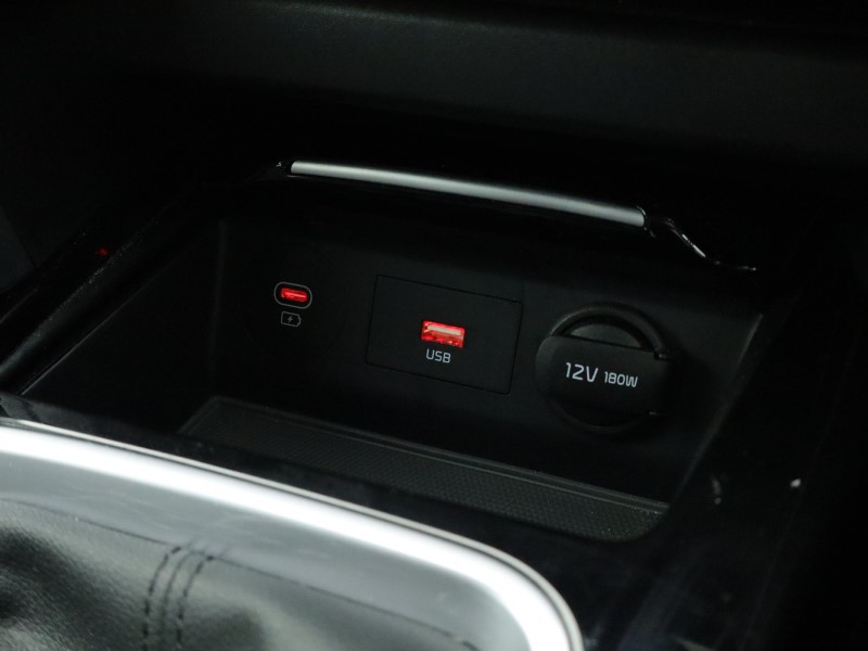 Used Kia XCeed 2023 for sale - 76981885: Photo 33