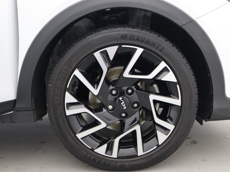 Used Kia XCeed 2023 for sale - 76981885: Photo 9