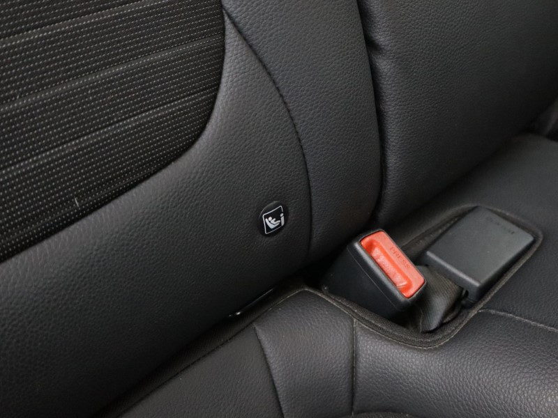 Used Kia Stonic 2018 for sale - 77918148: Photo 14