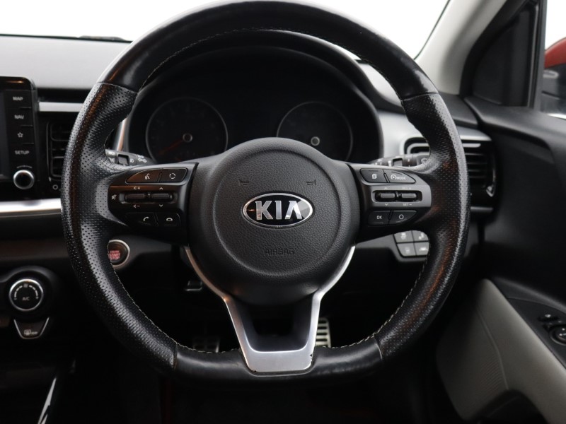 Used Kia Stonic 2018 for sale - 77918148: Photo 18