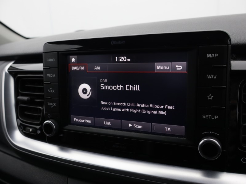 Used Kia Stonic 2018 for sale - 77918148: Photo 28