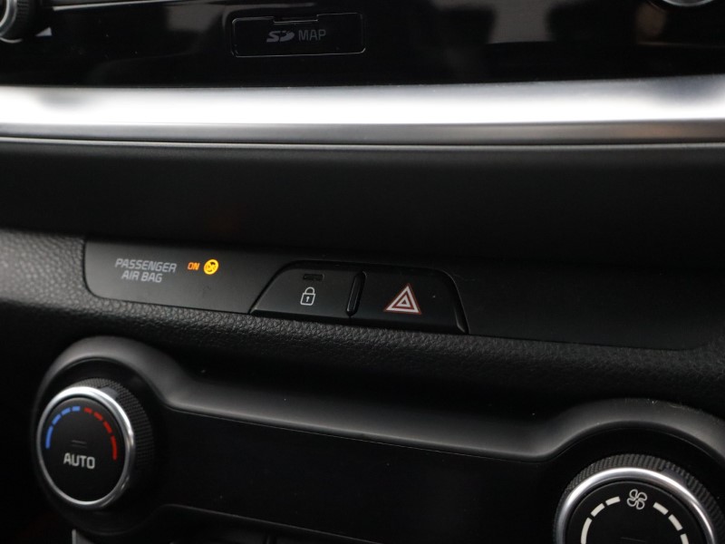 Used Kia Stonic 2018 for sale - 77918148: Photo 32