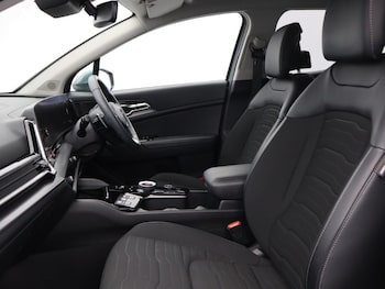 Used Kia Sportage 2023 for sale - 77950824: Photo