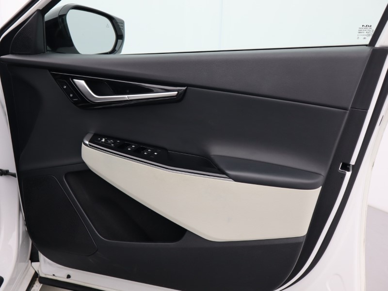 Used Kia EV6 2022 for sale - 77519385: Photo 21