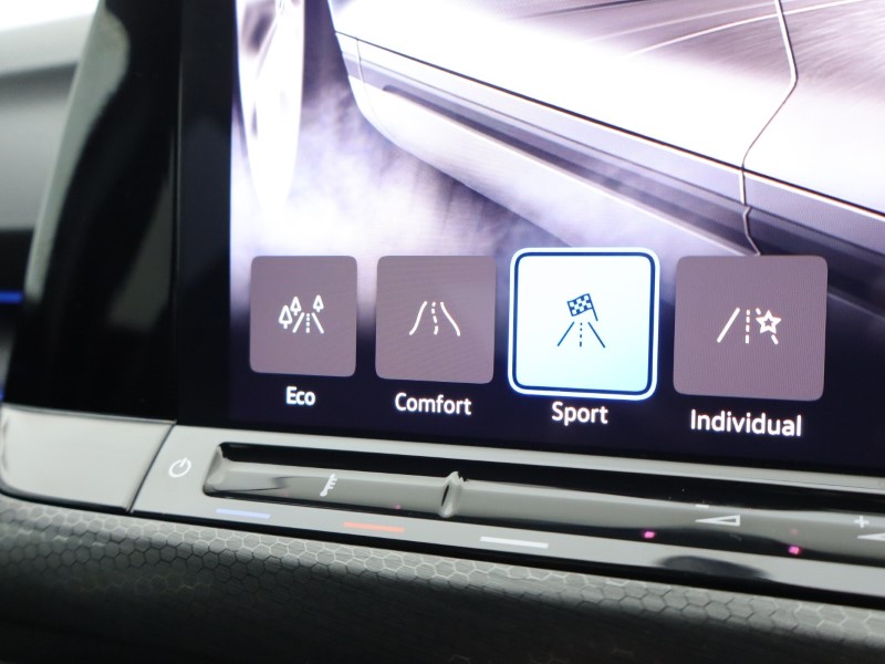 Used Volkswagen Golf 2020 for sale - 76982006: Photo 55