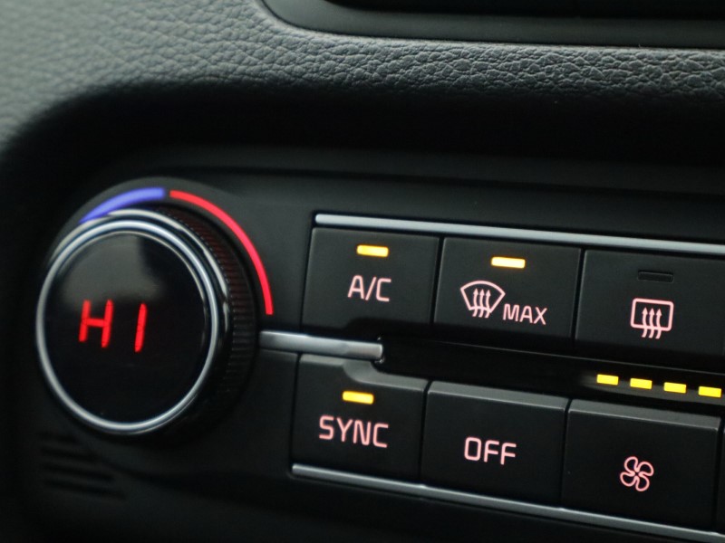 Used Kia XCeed 2022 for sale - 77420543: Photo 32