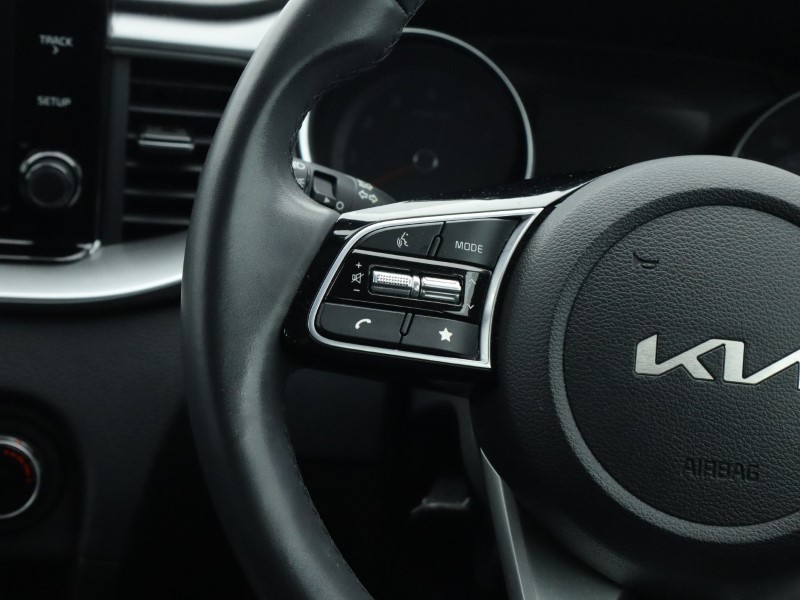 Used Kia XCeed 2023 for sale - 76981706: Photo 15