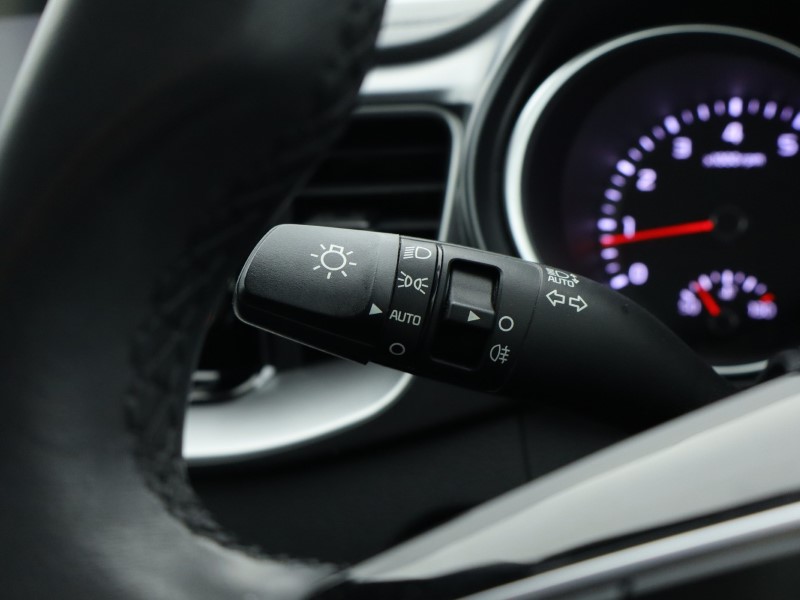 Used Kia XCeed 2023 for sale - 76981706: Photo 33