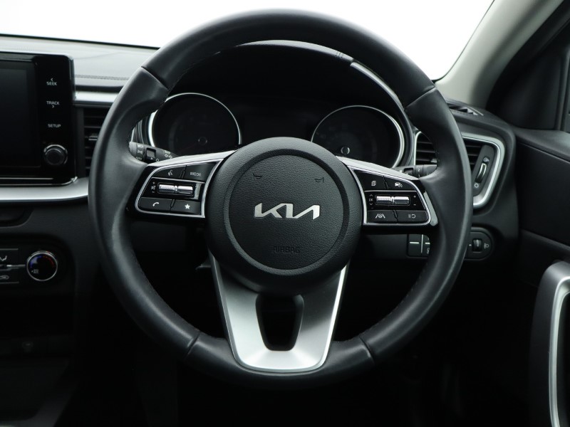 Used Kia XCeed 2023 for sale - 76981706: Photo 9