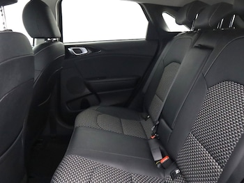 Used Kia Ceed 2022 for sale - 79420946: Photo